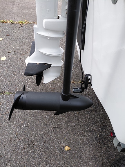 Crescent 430 styrpulpet med 20 hk Johnson + Trailer 15 of 30