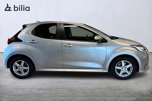 Toyota Yaris 18 of 27