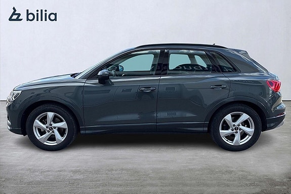 Audi Q3 3 of 24