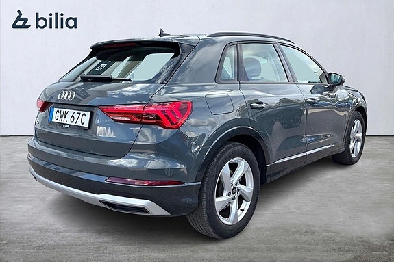 Audi Q3 16 of 24