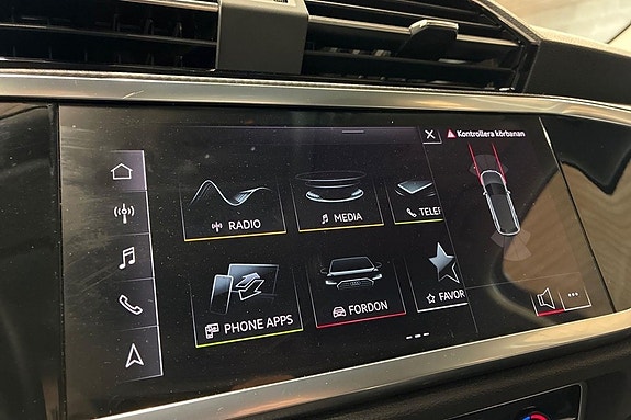 Audi Q3 11 of 24