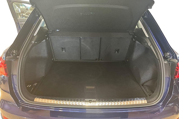 Audi Q3 12 of 25