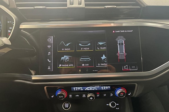 Audi Q3 14 of 25