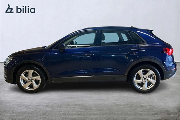 Audi Q3 3 of 25