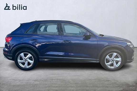 Audi Q3 17 of 25