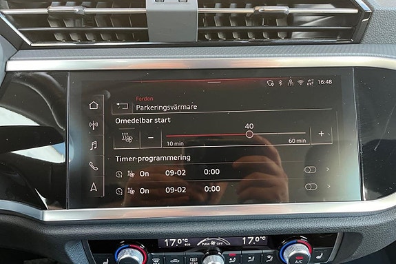 Audi Q3 25 of 25