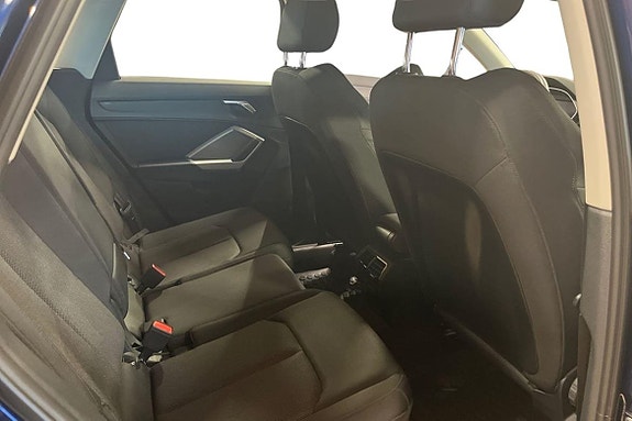 Audi Q3 8 of 25