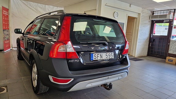 Volvo XC70 5 of 20