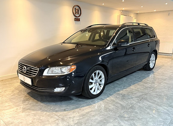 Volvo V70 2 of 16