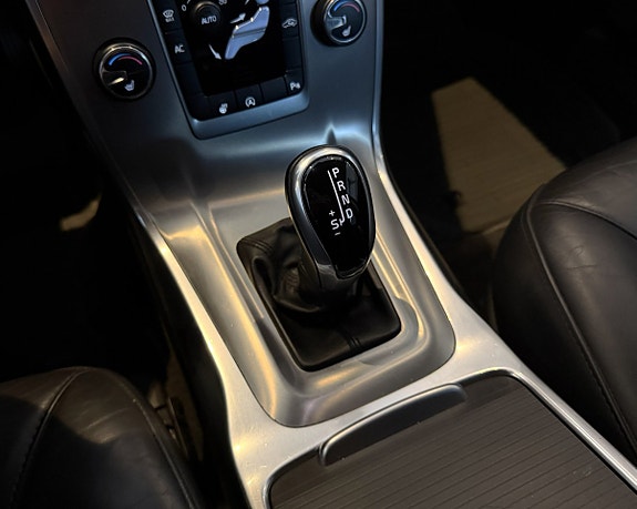 Volvo V70 16 of 16
