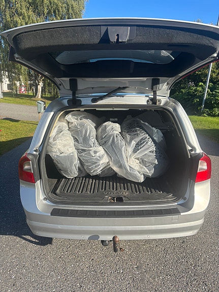 Volvo V70 6 of 13