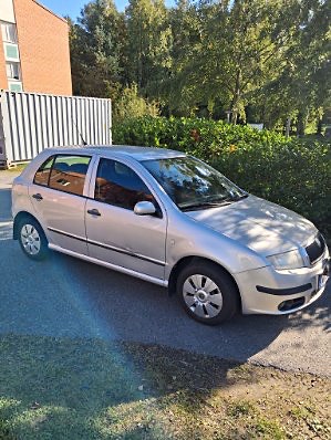 Skoda Fabia 4 of 6