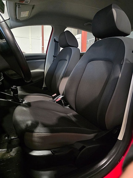 Seat Ibiza 8 of 16