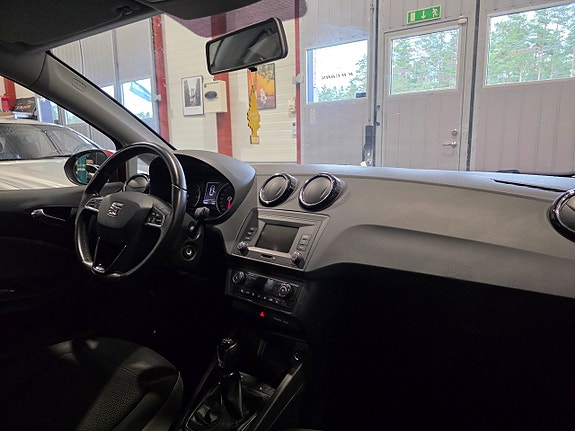 Seat Ibiza 14 of 16