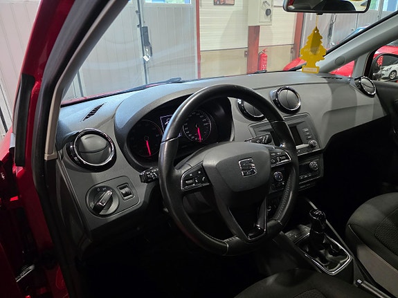 Seat Ibiza 7 of 16