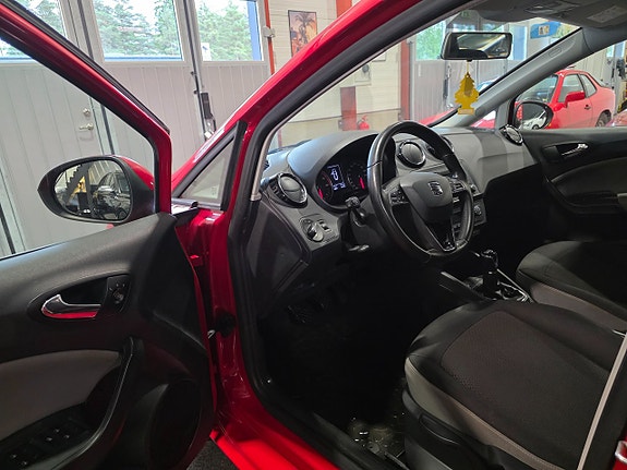Seat Ibiza 6 of 16
