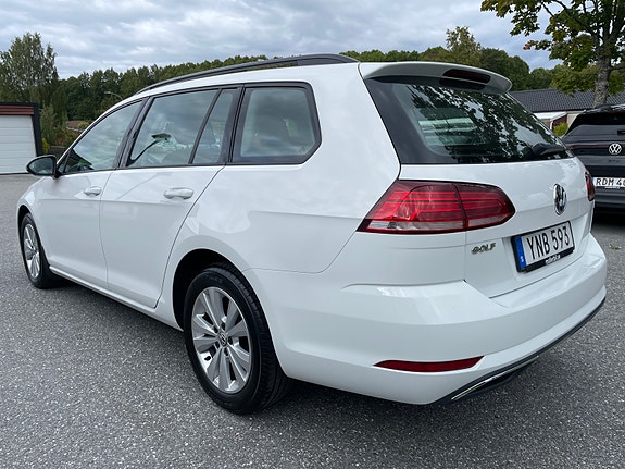 Volkswagen Golf VII 3 of 8