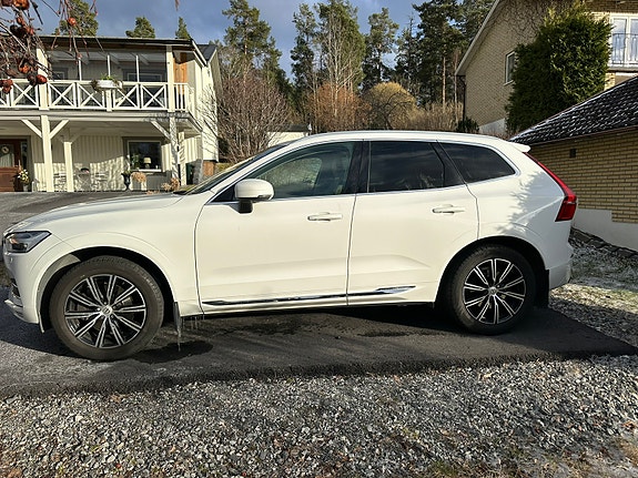 Volvo XC60 3 of 5