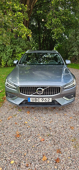 Volvo V60 4 of 8