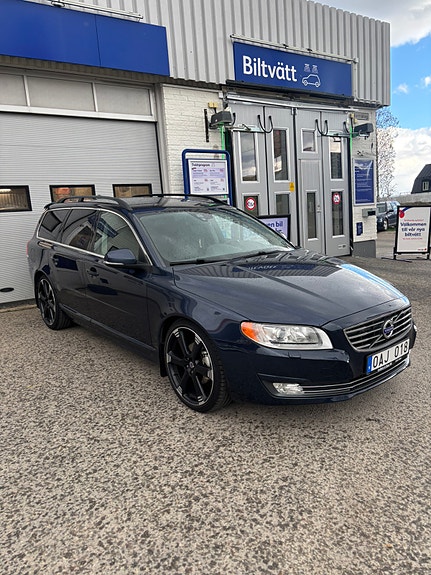 Volvo V70 5 of 6