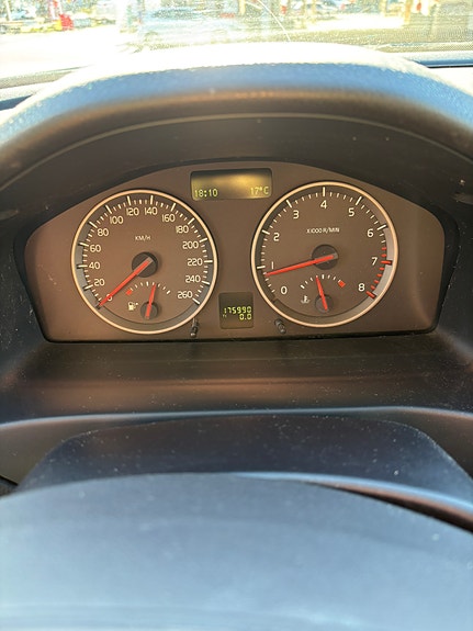Volvo V50 8 of 9