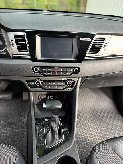 Kia Niro 8 of 11