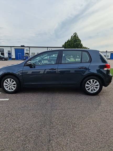 Volkswagen Golf VI 3 of 12