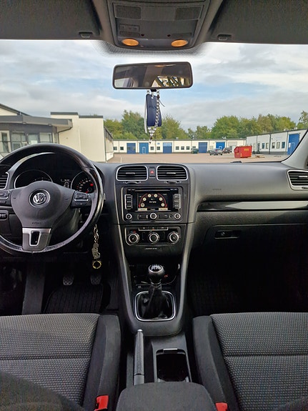 Volkswagen Golf VI 11 of 12