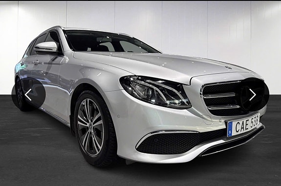 Mercedes-Benz E200 2 of 6