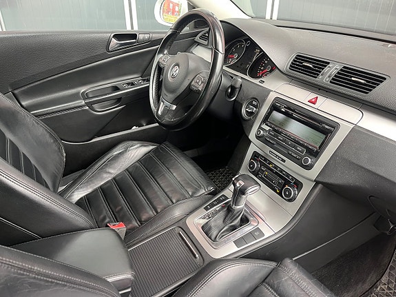 Volkswagen Passat 8 of 9