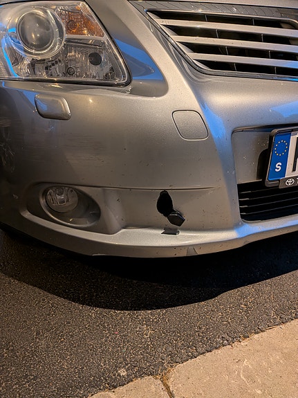Toyota Avensis 11 of 12