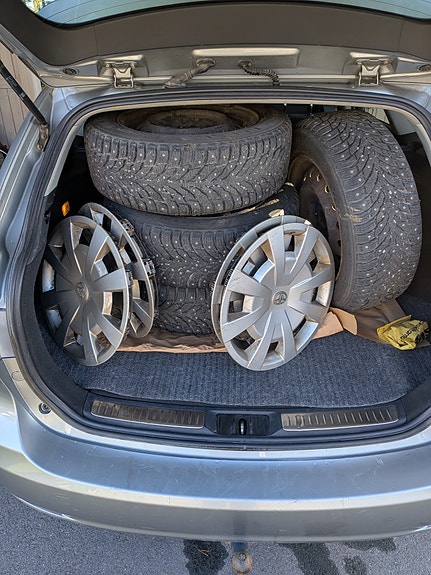 Toyota Avensis 10 of 12
