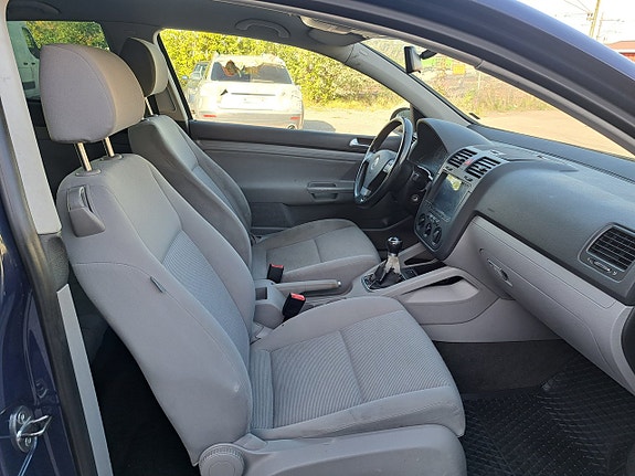 Volkswagen Golf I 25 of 27
