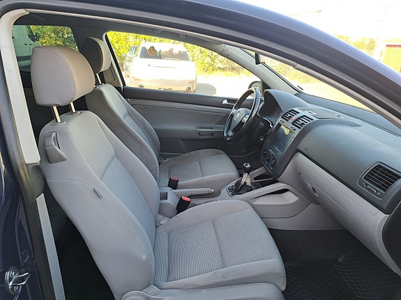 Volkswagen Golf I 20 of 27