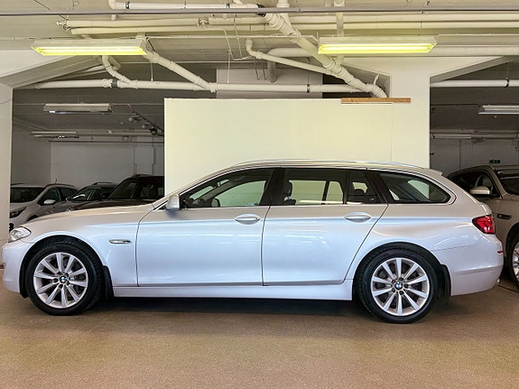 BMW 525d 2 of 16