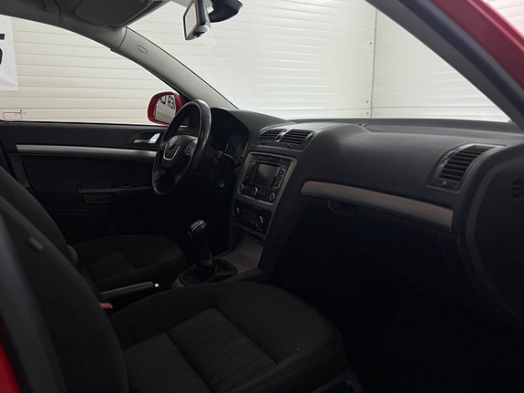 Skoda Octavia 15 of 21