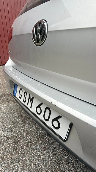 Volkswagen Golf VII 4 of 9