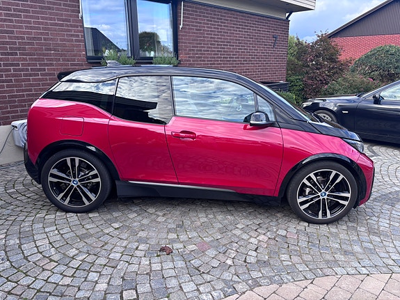 BMW i3s 2 of 6