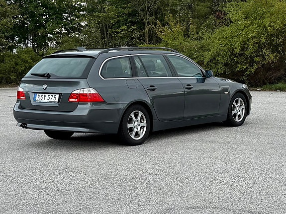 BMW 525 3 of 8