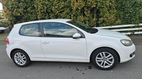 Volkswagen Golf VI 3 of 6