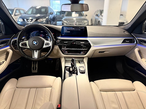 BMW 530e 12 of 20