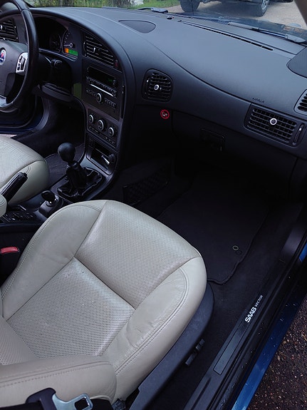 Saab 9-5 3 of 12