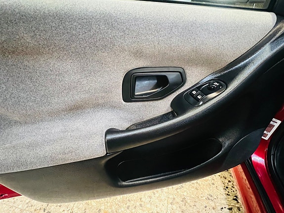Peugeot 306 16 of 18