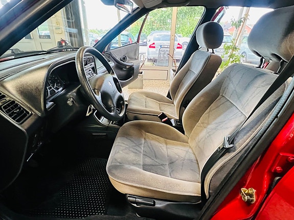 Peugeot 306 13 of 18