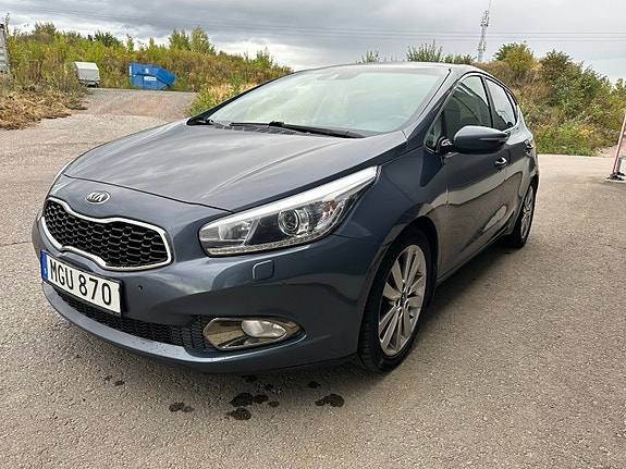 Kia Ceed 5 of 10