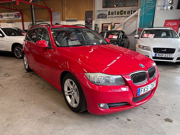BMW 325i 3 of 7