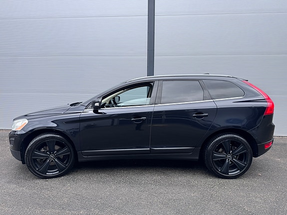 Volvo XC60 4 of 9