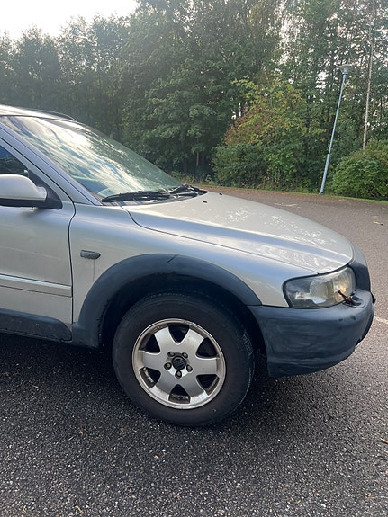 Volvo XC70 5 of 10
