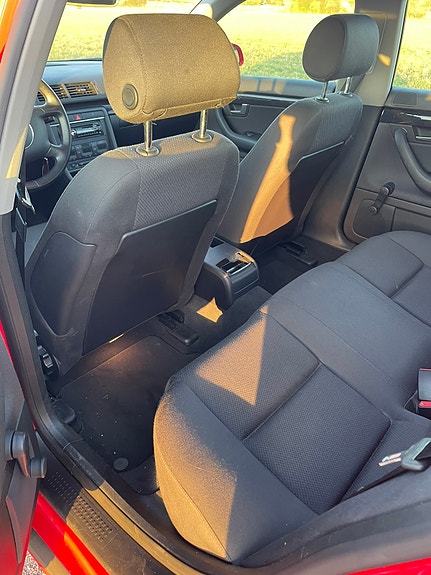 Audi A4 4 of 5