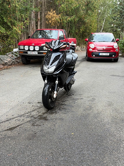 Yamaha Aerox 3 of 7
